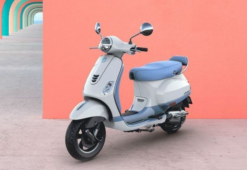Vespa Dual 125.