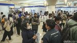 Wow, Antrean Bursa Kerja di Mall Sampai Mengular Panjang