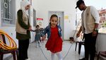Aksi Relawan Menghibur Anak-anak Gaza Demi Sembuhkan Trauma