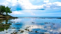 Keindahan Pantai Sikabau