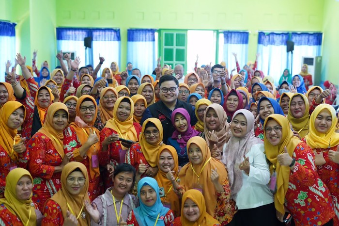 Bupati Kediri Mas Dhito