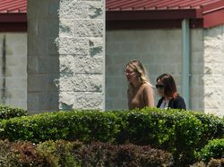 Drama Elizabeth Holmes, Miliarder Termuda yang Masuk Penjara