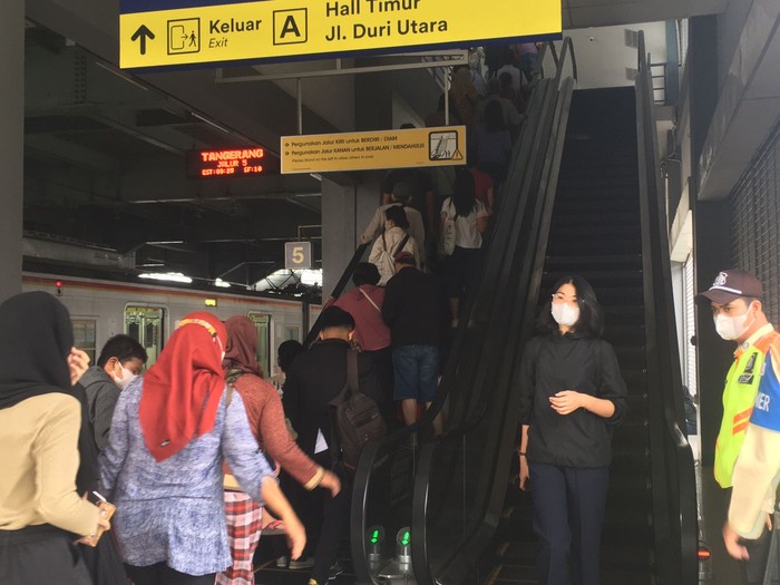 Eskalator di Stasiun Duri telah diperbaiki (Magdalena Handrica Natasya Gadja)
