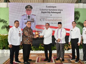 Gubsu Puji Pengelolaan SMAU CT Arsa Foundation Medan: Sangat Baik