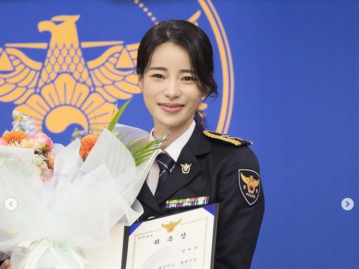 Lim Ji Yeon Jadi Polisi Kehormatan dan Duta Narkoba Usai Bintangi The Glory