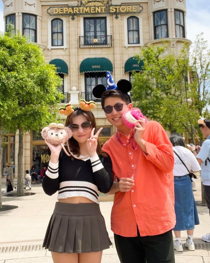 Livy Renata & Tomohiro Yamashita