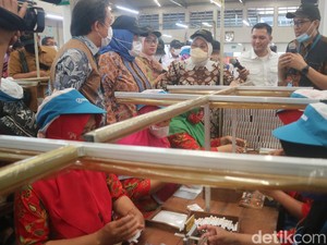 Menaker Datangi Perusahaan Rokok di Kudus: Cegah Kasus Staycation
