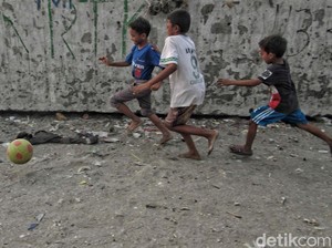 Membayar Utang Kota pada Anak