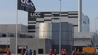 Pemandangan umum gigafactory Automotive Cells Company (ACC), perusahaan patungan Stellantis, TotalEnergies, dan Mercedes, di Billy-Berclau-Douvrin, Prancis utara, 30 Mei 2023.  