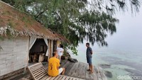 Pulau Macan menerapkan eco tourism. Di sini terdapat 13 cottage yang ramah lingkungan. (Putu Intan/detikcom)