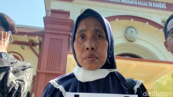 Sidang pembunuh siswi SMP Surabaya