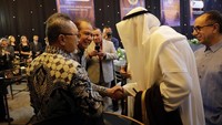 Mereka dipertemukan di acara Indonesia-Saudi Arabia Networking Dinner yang berlangsung di Jakarta, Selasa (30/5/2023) malam. Mendag Zulkifli Hasan dalam sambutannya mengapresiasi dan menyampaikan terima kasih kepada para delegasi pengusaha Arab Saudi dan juga Indonesia atas suksesnya acara Forum Bisnis Indonesia-Arab Saudi.