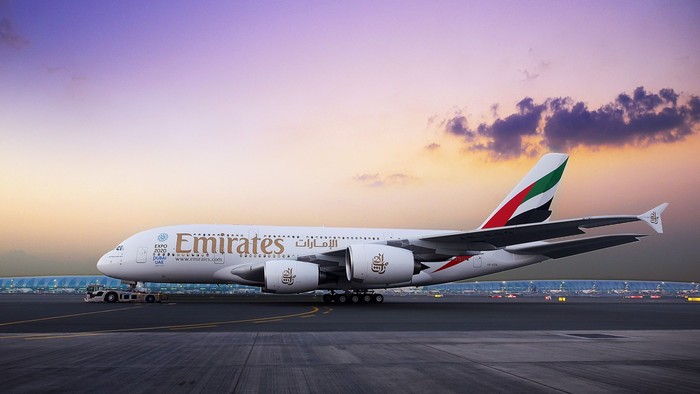 Airbus A380-800 milik Emirates Airbus A380-800 milik Emirates
