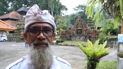 Bendesa Adat Wangaya Gede, Kecamatan Penebel, I Ketut Sucipto.