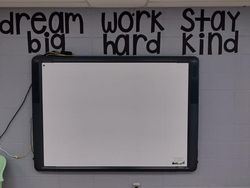 Kumpulan Desain Nyeleneh yang Bikin Bingung Bacanya