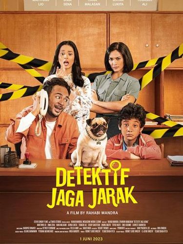 Detektif Jaga Jarak
