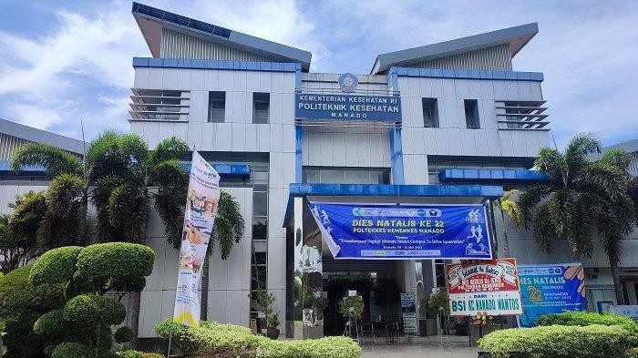 Gedung Poltekkes Manado.