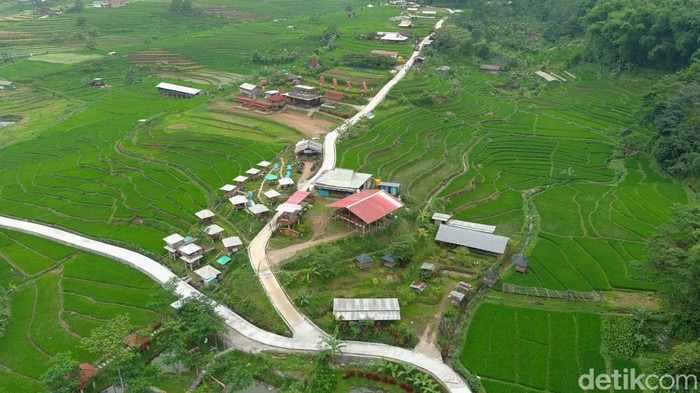 Hasil BK Desa tahun 2022 berupa jalan usaha tani di Desa Penanggungan, Trawas