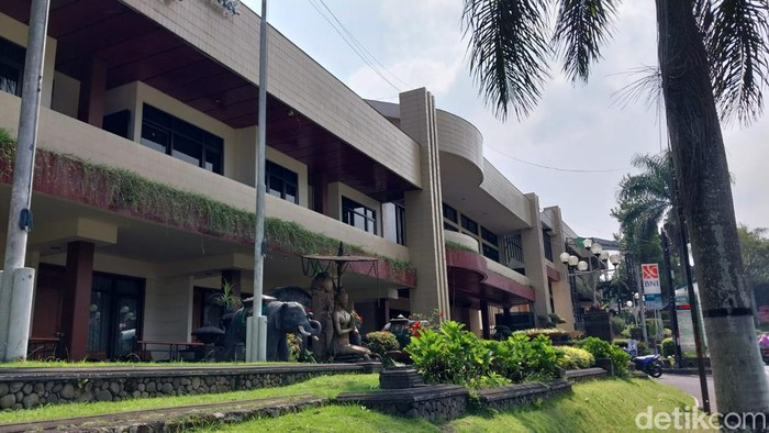 hotel di kota batu