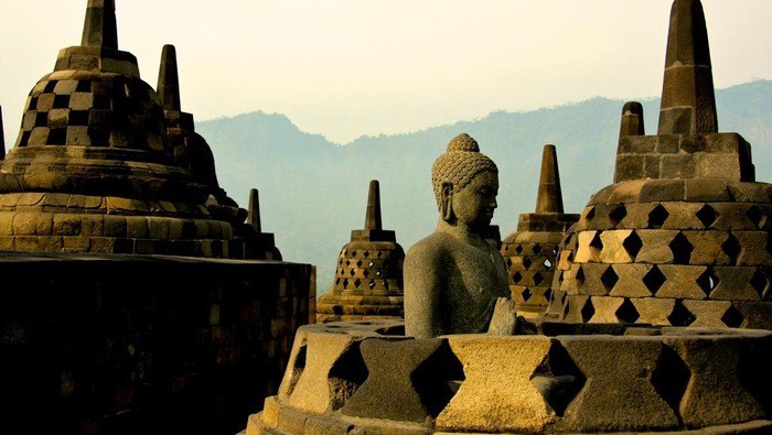 ilustrasi Candi Borobudur