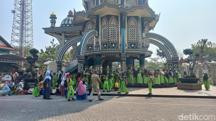 Indahnya toleransi di Desa Balun Lamongan