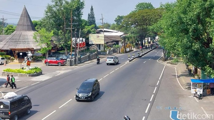 jalan di kota batu