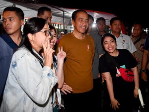 Long Weekend Bersama Kaesang, Jokowi Berkantor di Jogja