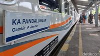 Kereta Pandalungan Anjlok Di Stasiun Tanggulangin