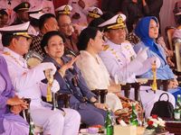 Megawati Hingga Panglima TNI Hadiri Peresmian KRI Bung Karno-369