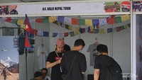 Ada juga penyedia jasa trip baik dalam dan luar negeri.