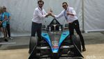 Melihat Unboxing Mobil Formula E Gen 3
