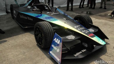 Melihat Unboxing Mobil Formula E Gen 3