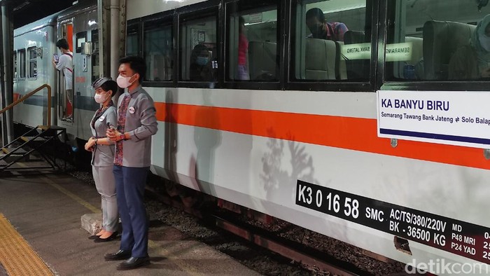Peluncuran KA Banyubiru di Stasiun Semarang Tawang Bank Jateng, Kamis (1/6/2023)..