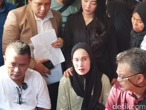 Kisah Miris Istri Korban KDRT Jadi Tersangka Mengadu ke Hotman Paris