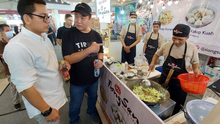 Suasana di Tirta Lie Noodle Festival.