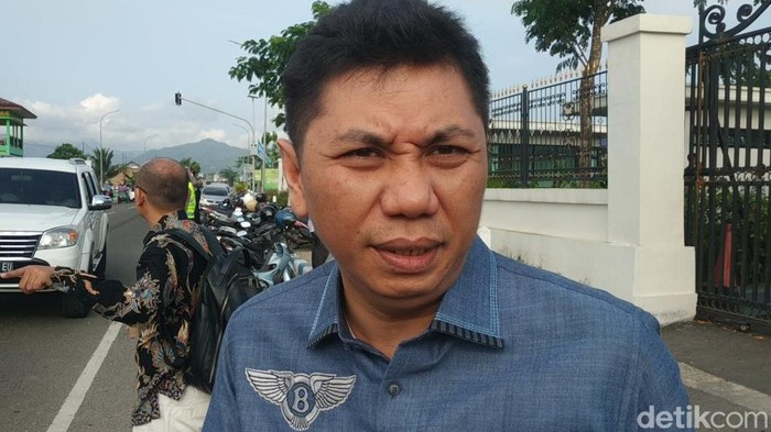 Wasekjen Partai Demokrat Jansen Sitindaon mengungkap kode keras dalam pertemuan Anies Baswedan dan Susilo Bambang Yudhoyono (SBY) di Pacitan.