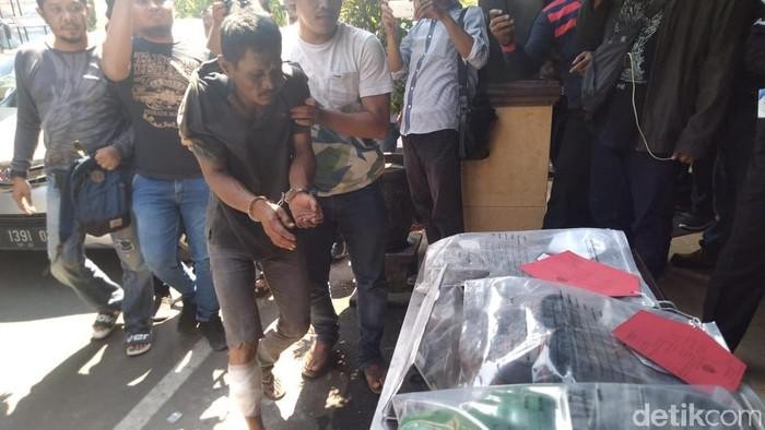 Cinta segitiga maut Jombang