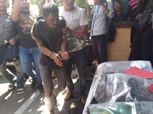 Cinta Segitiga Maut Tukang Becak-Penjual Nasi di Jombang Berebut Istri Orang