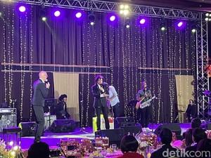 Penampilan Apik Ron King Big Band-Jose James di Gala Dinner BNI Java Jazz Festival 2023