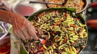 Ijah mengatakan bahwa resep gudegnya ini diturunkan dari sang nenek. Dulu, neneknya juga berjualan gudeg. Sejak itulah, resepnya diwariskan secara turun temurun. Foto: detikcom/Riska Fitria