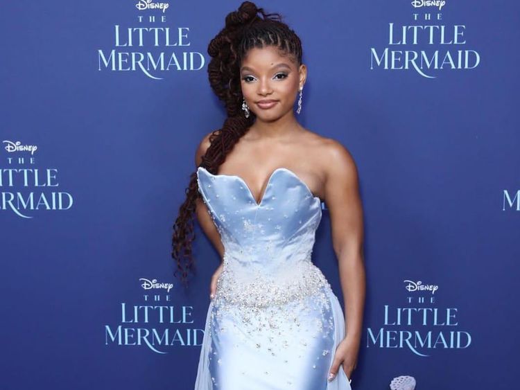 Tips Sehat Ala Putri Duyung Halle Bailey, Kuncinya Ada di Latihan Otot Leher
