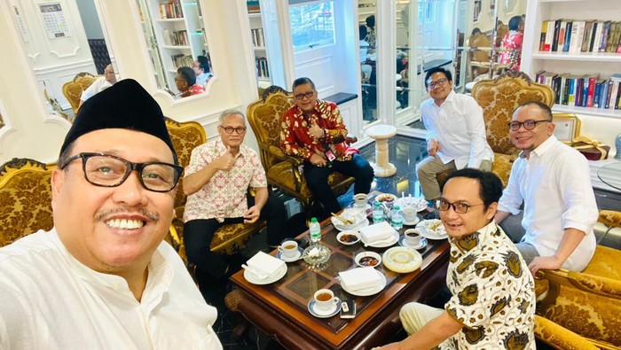 Hasto bertemu Cak Imin di DPP PKB, Jumat (2/6/2023)