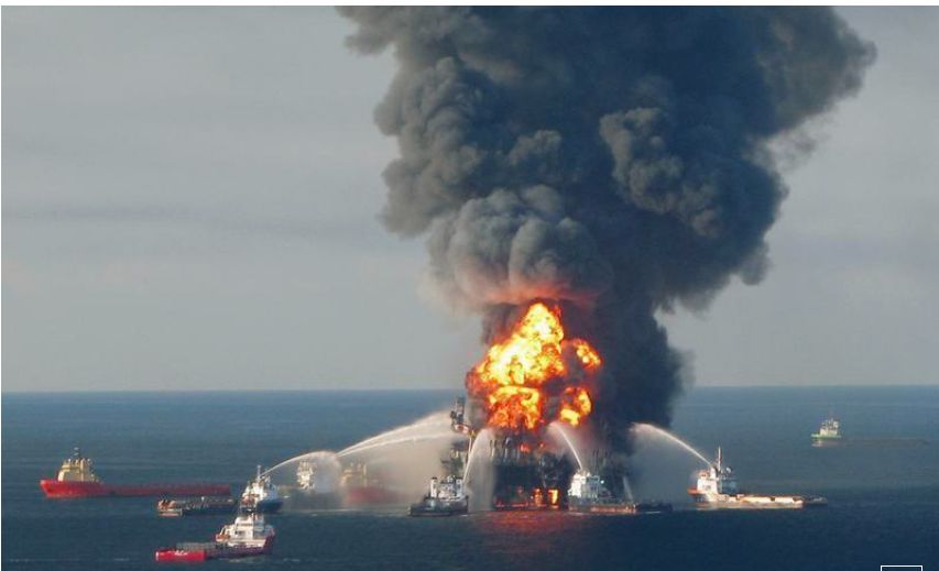 Kebakaran di kilang Deepwater Horizon