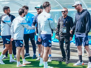 Pakai Stadion Buat Konser, Coldplay Sowan ke Pemain Manchester City