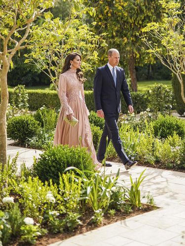 kate in jenny packham