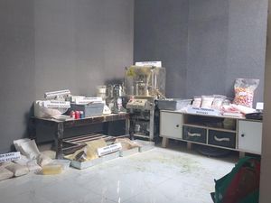 Penampakan Pabrik Ekstasi di Tangerang, Ada Pencetak 3.000 Pil Per 30 Menit