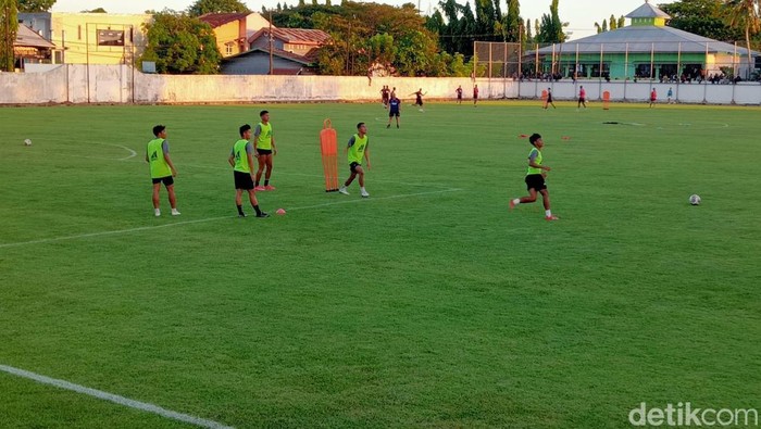 PSM Makassar menggelar latihan di Stadion Kalegowa, Kabupaten Gowa, Sulsel.