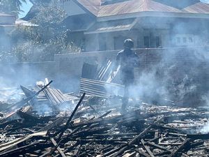 Rumah Makan di Gorontalo Terbakar saat Karyawan Memasak