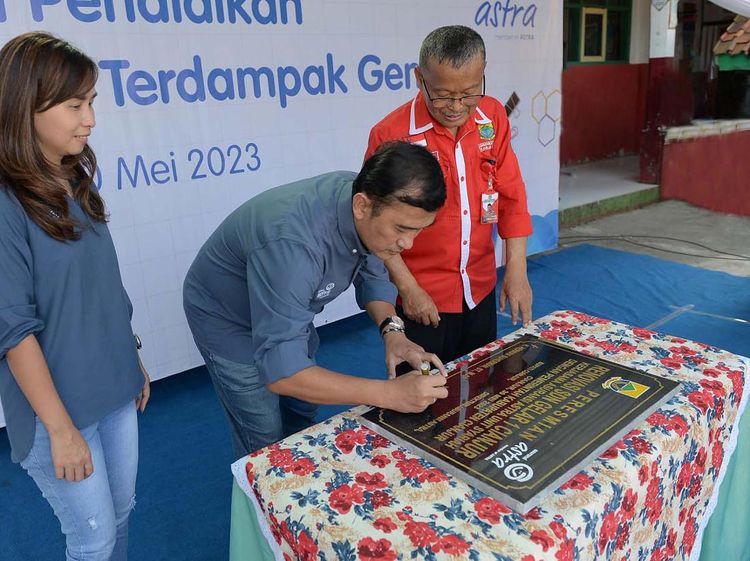 Sekolah yang Hancur Akibat Gempa Cianjur Dibangun Kembali