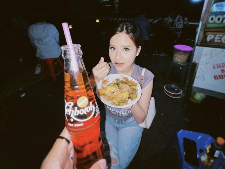 Anggi Marito Hobi Kulineran di Resto Mewah hingga Warung Kaki Lima